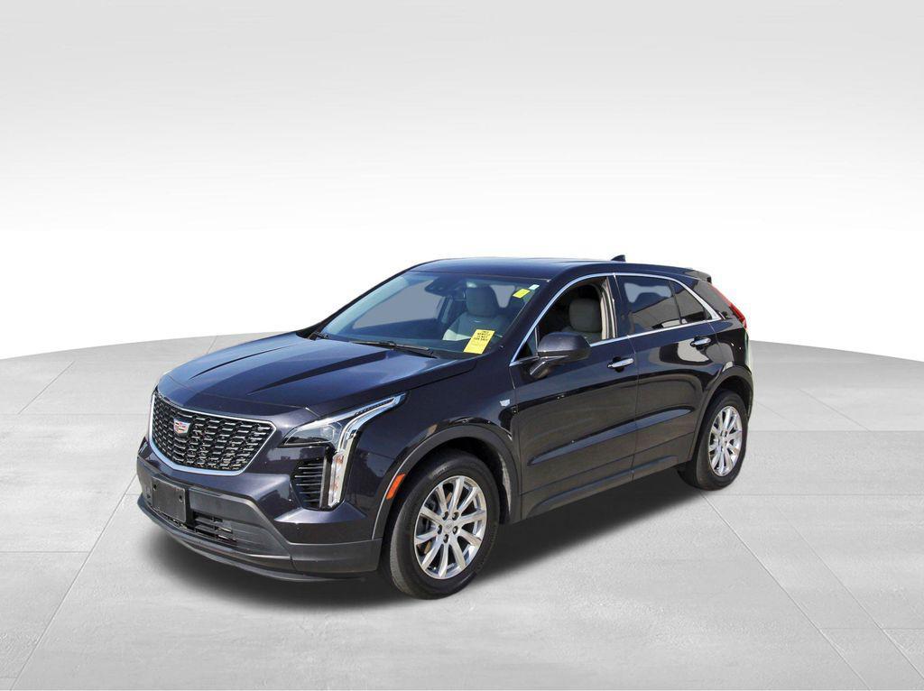 used 2023 Cadillac XT4 car, priced at $22,620