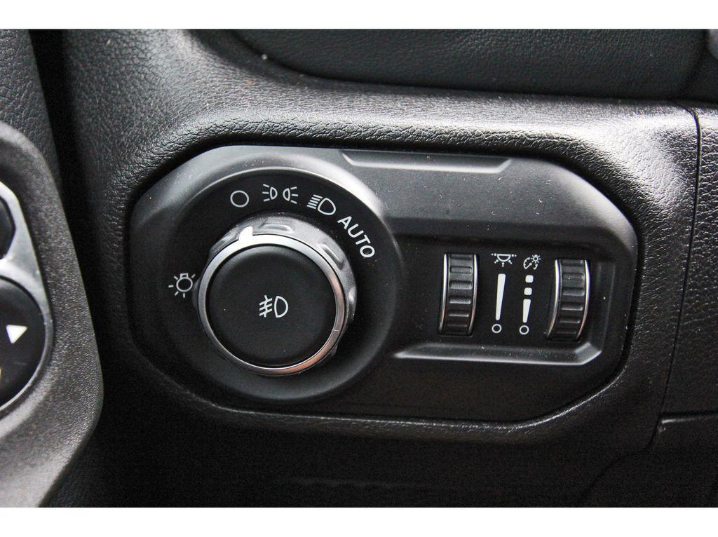 used 2019 Jeep Wrangler Unlimited car, priced at $23,398