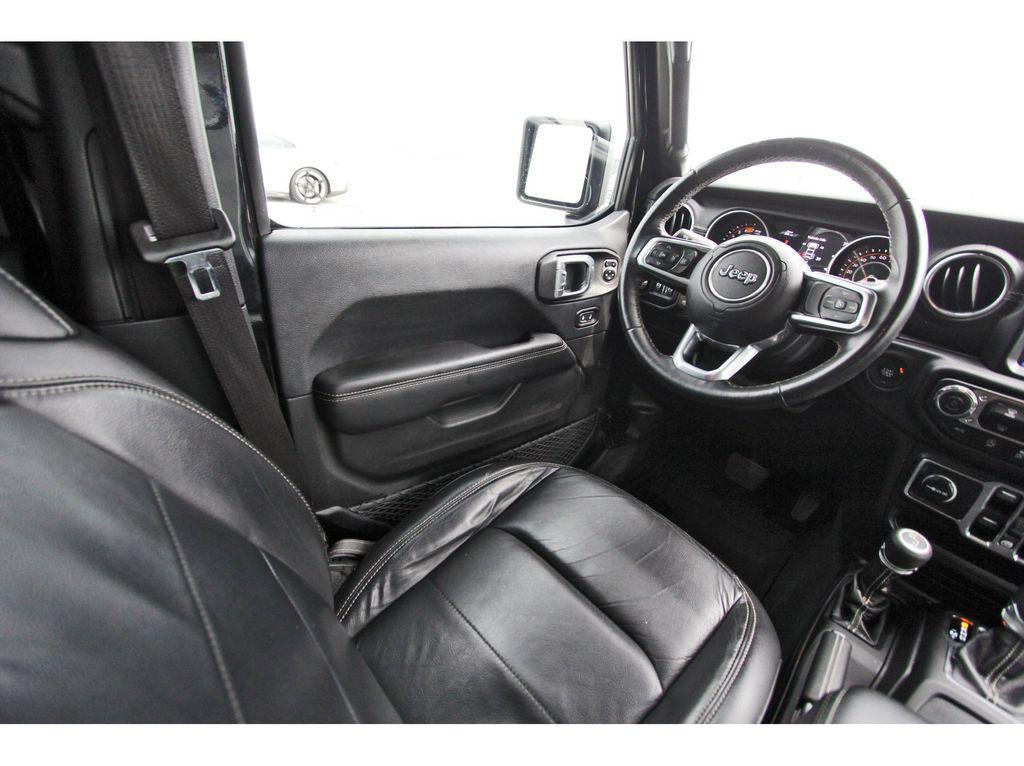 used 2019 Jeep Wrangler Unlimited car, priced at $23,398