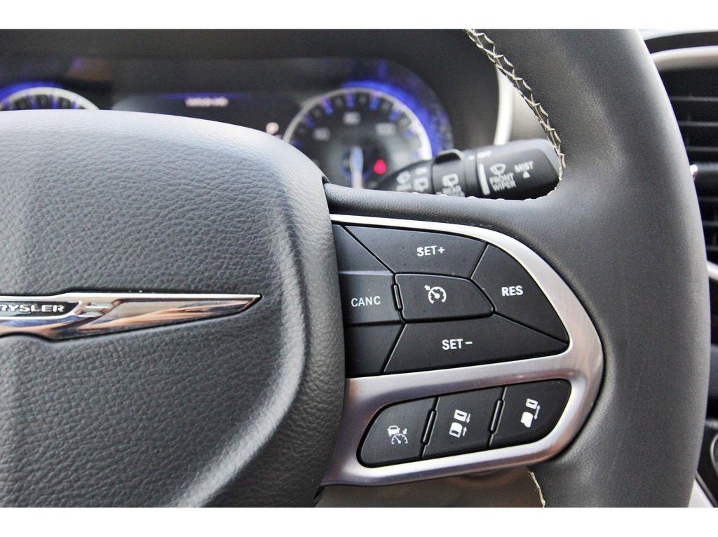 used 2022 Chrysler Pacifica car, priced at $19,991