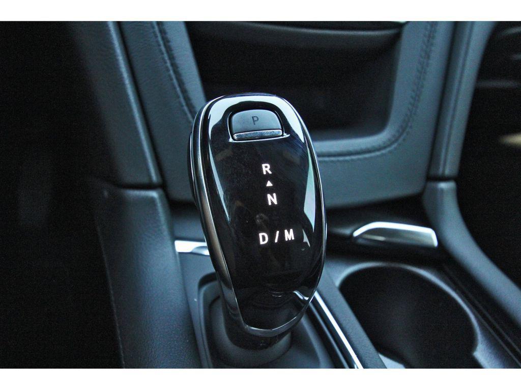 new 2025 Cadillac XT5 car, priced at $52,790