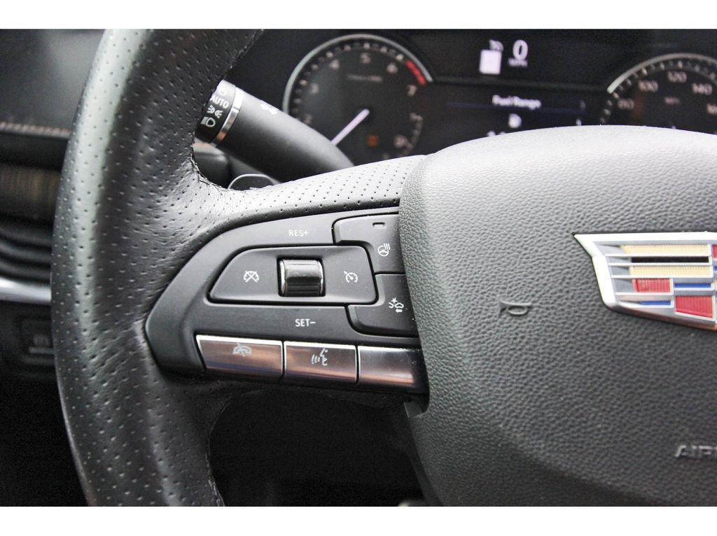 used 2022 Cadillac XT4 car, priced at $25,298