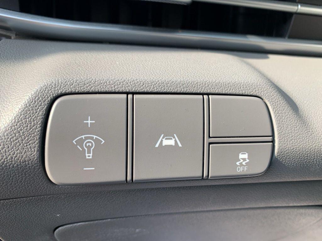 used 2023 Hyundai Elantra car, priced at $18,995