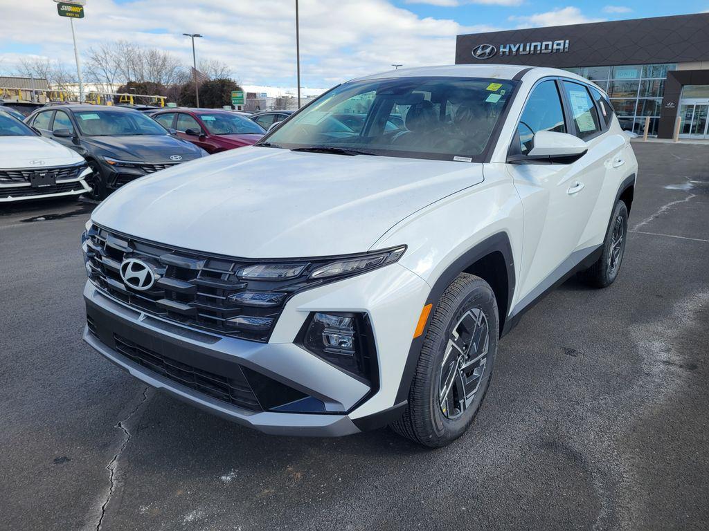 new 2026 Hyundai TUCSON Hybrid car, priced at $31,578