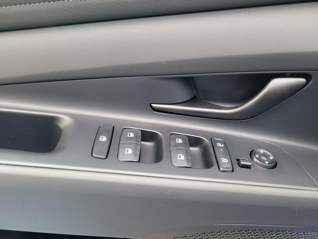 new 2026 Hyundai Elantra car, priced at $25,685