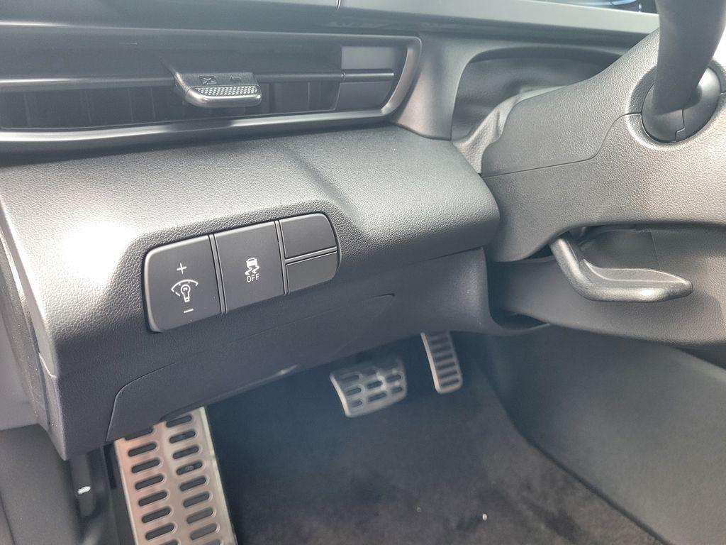 new 2026 Hyundai Elantra car, priced at $25,685