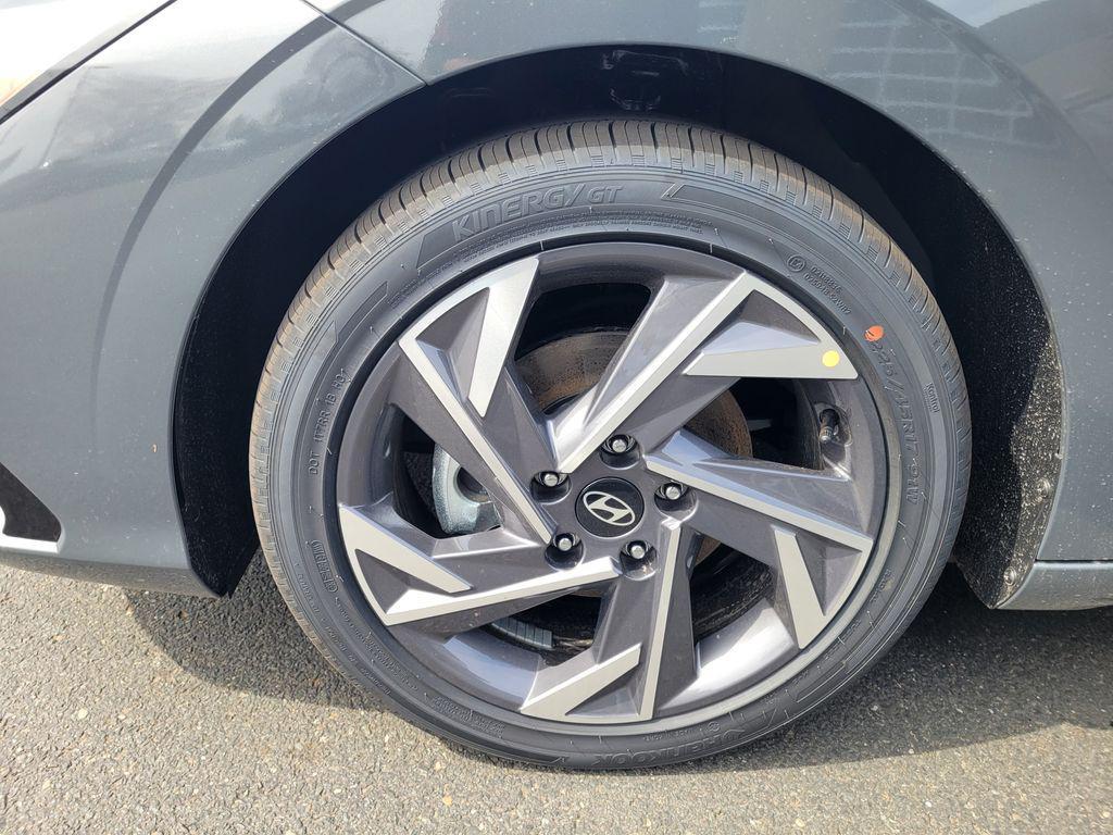 new 2026 Hyundai ELANTRA HEV car, priced at $28,194