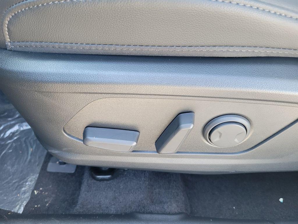 new 2026 Hyundai SANTA CRUZ car, priced at $32,213