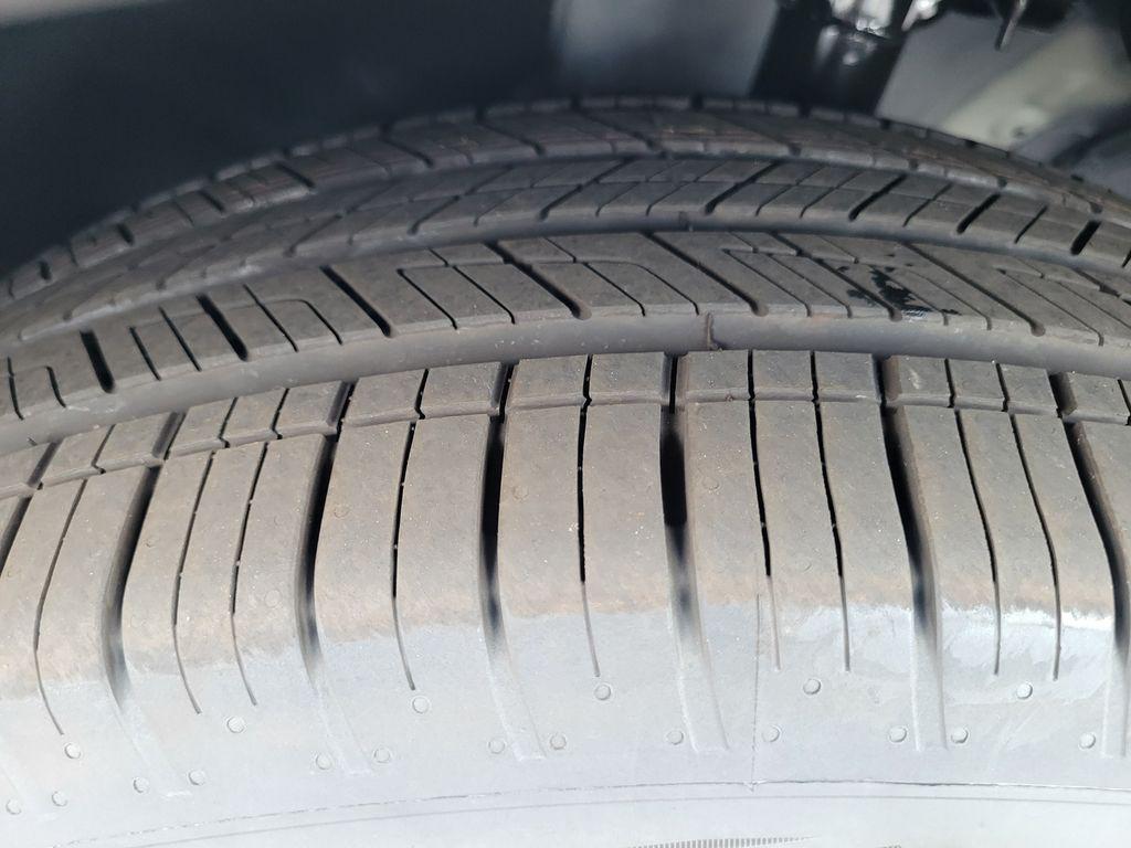 new 2026 Hyundai IONIQ 9 car, priced at $52,467