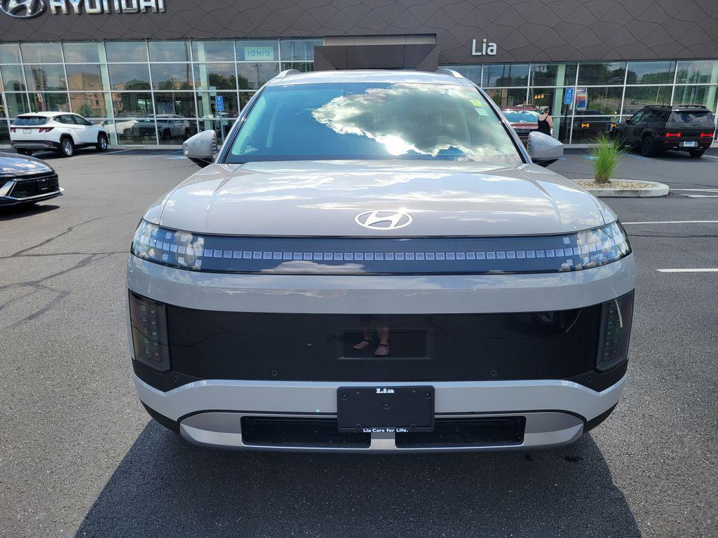 new 2026 Hyundai IONIQ 9 car, priced at $52,467