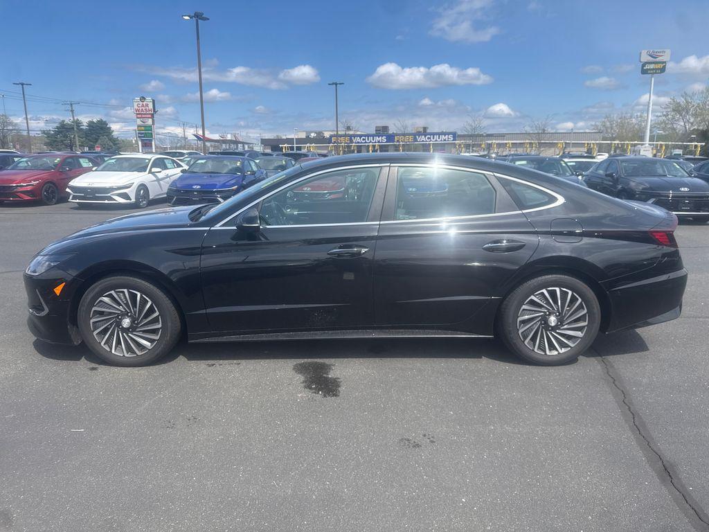 used 2021 Hyundai Sonata car, priced at $17,495