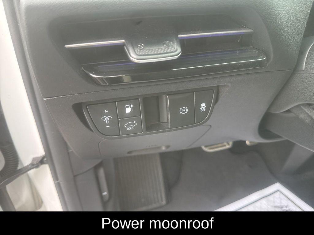 used 2022 Kia EV6 car, priced at $23,495