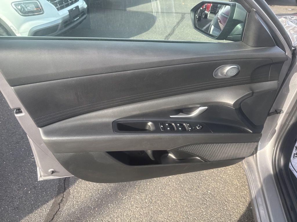 used 2025 Hyundai Elantra car, priced at $21,995
