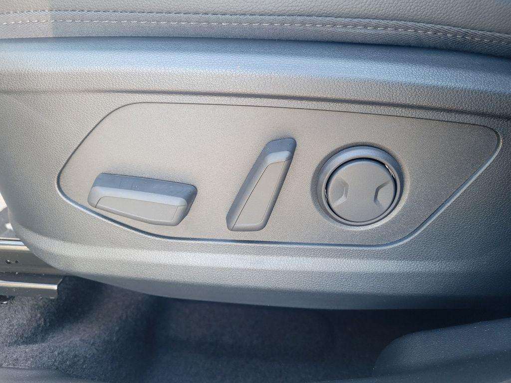 new 2026 Hyundai Tucson car, priced at $32,628