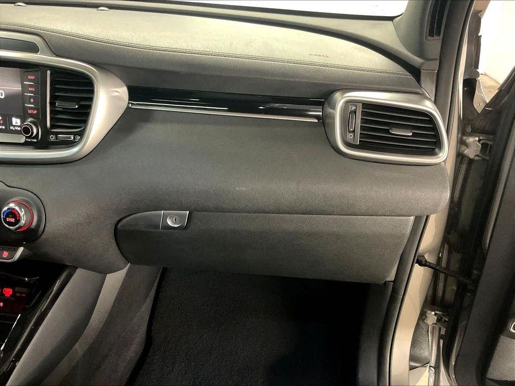 used 2019 Kia Sorento car, priced at $21,580