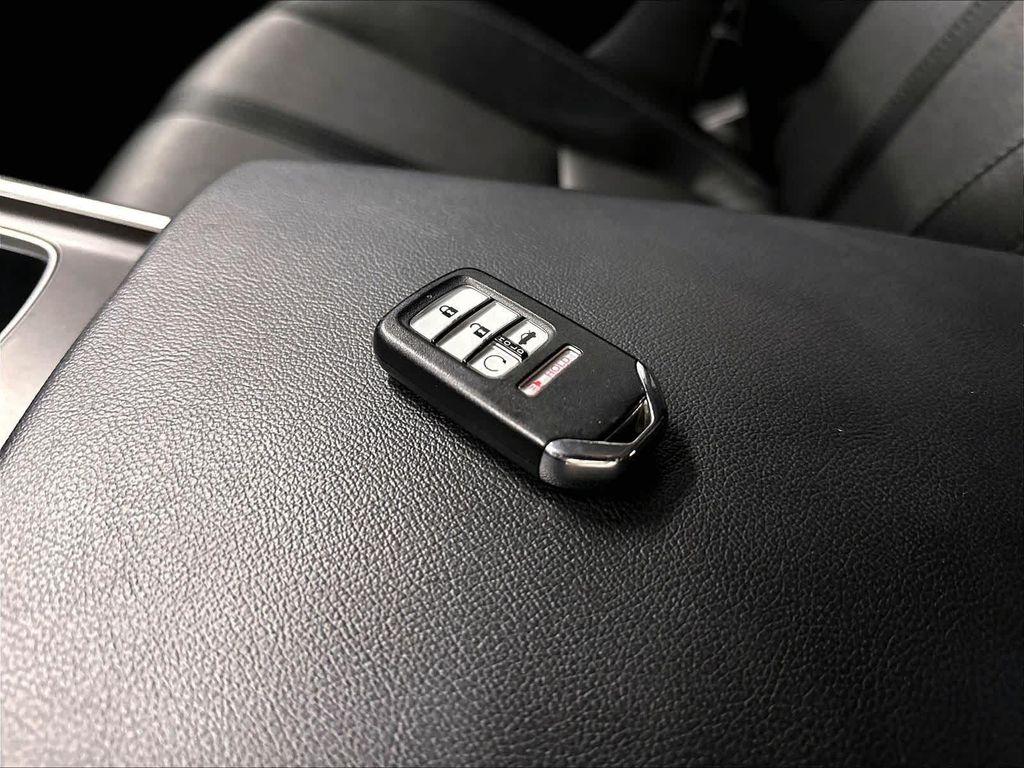 used 2021 Honda Accord Hybrid car, priced at $25,477