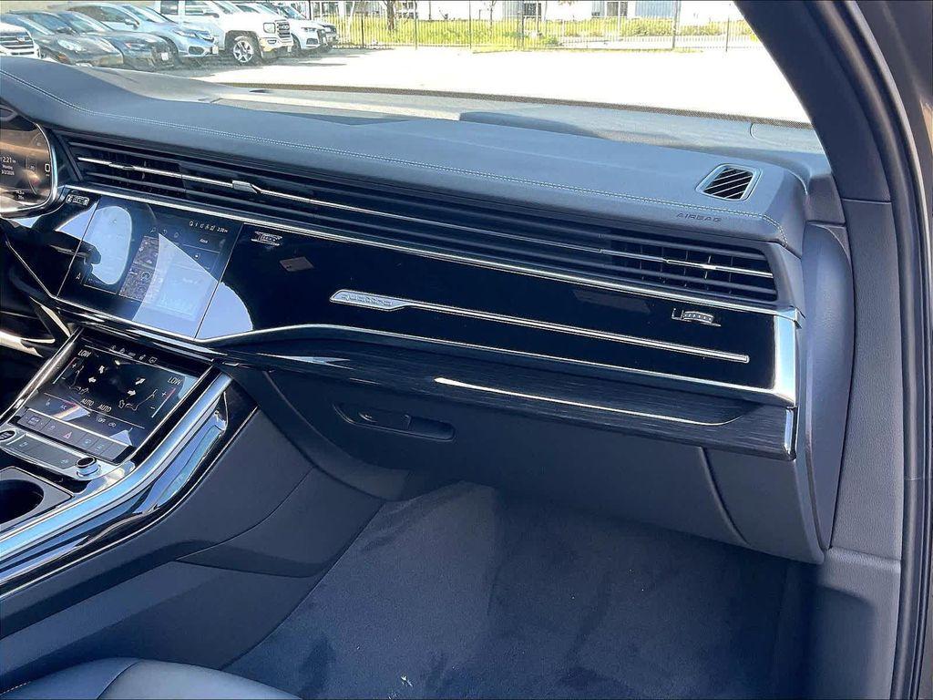 new 2026 Audi Q7 car, priced at $66,685