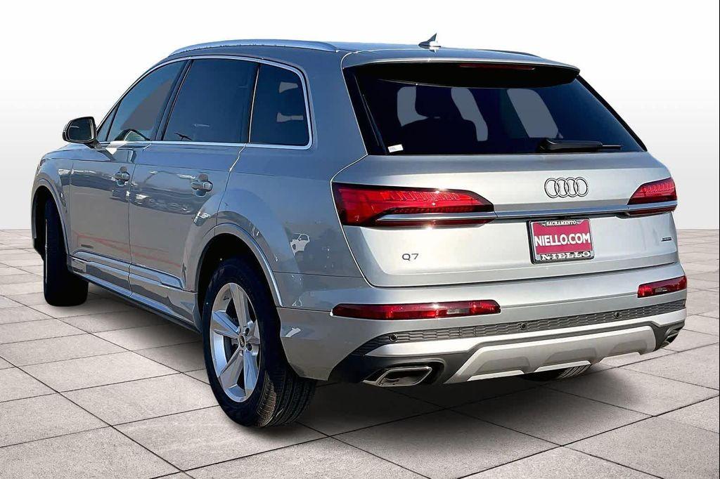 new 2026 Audi Q7 car, priced at $63,890