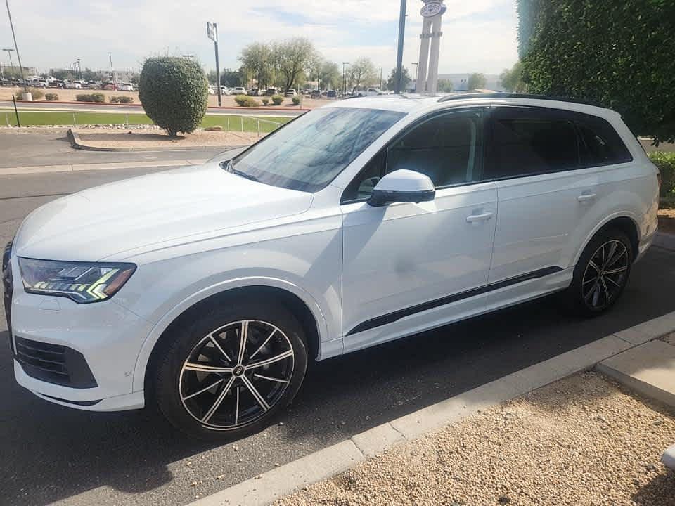 used 2023 Audi Q7 car, priced at $44,600