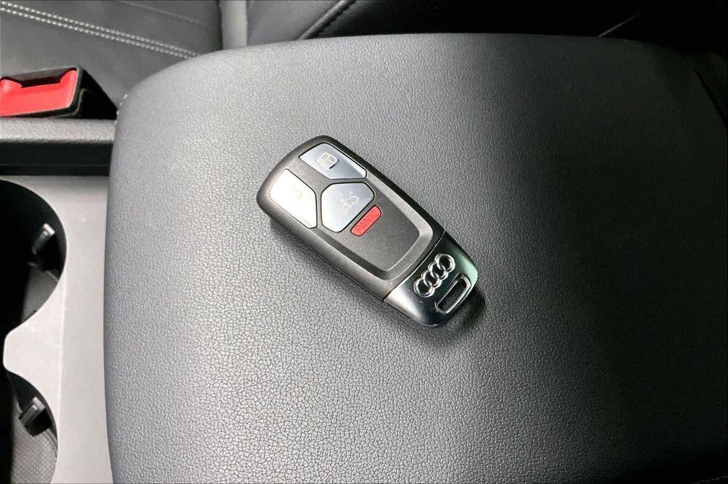 used 2023 Audi Q5 car, priced at $30,925