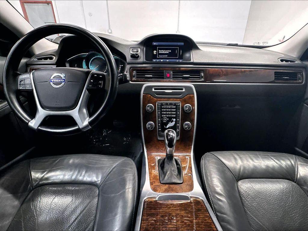 used 2015 Volvo XC70 car, priced at $12,561