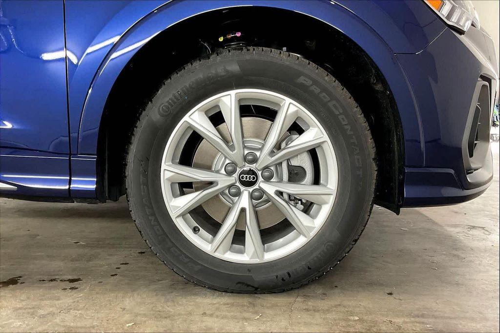 new 2025 Audi Q3 car, priced at $47,200