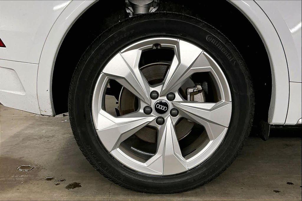 used 2023 Audi Q5 car, priced at $28,564