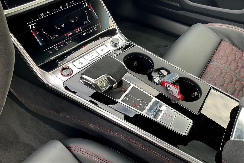 new 2026 Audi RS 6 Avant car, priced at $154,365