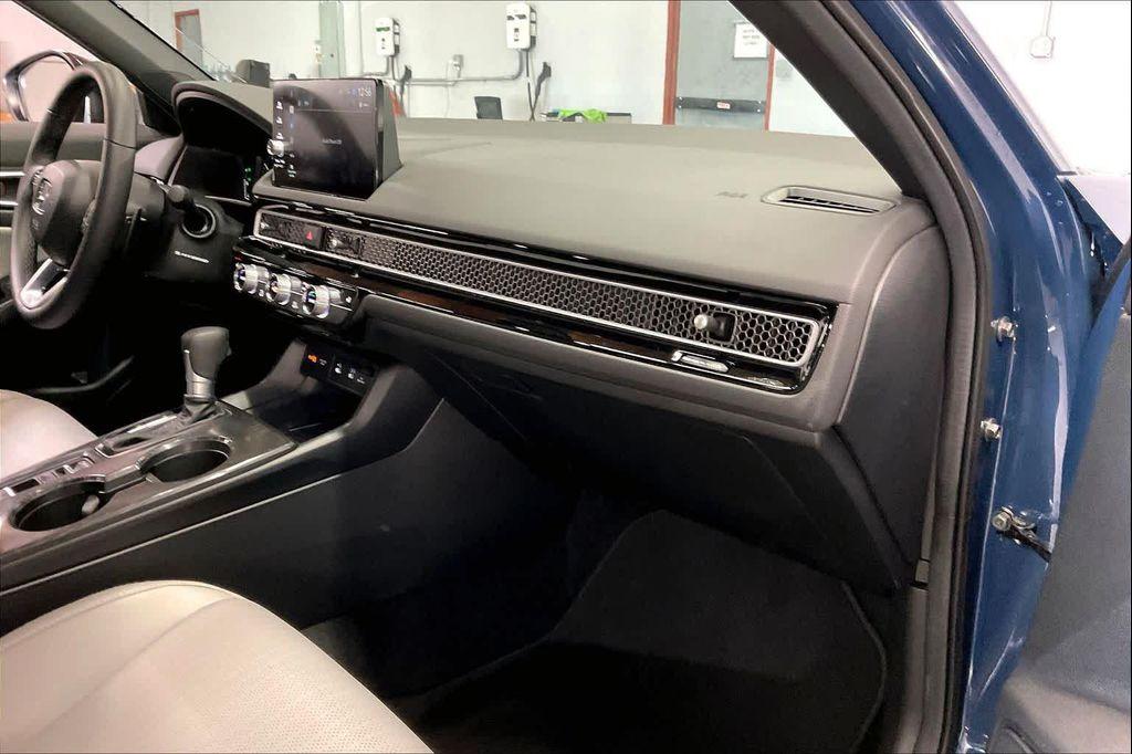 used 2026 Honda Civic Hybrid car, priced at $31,006