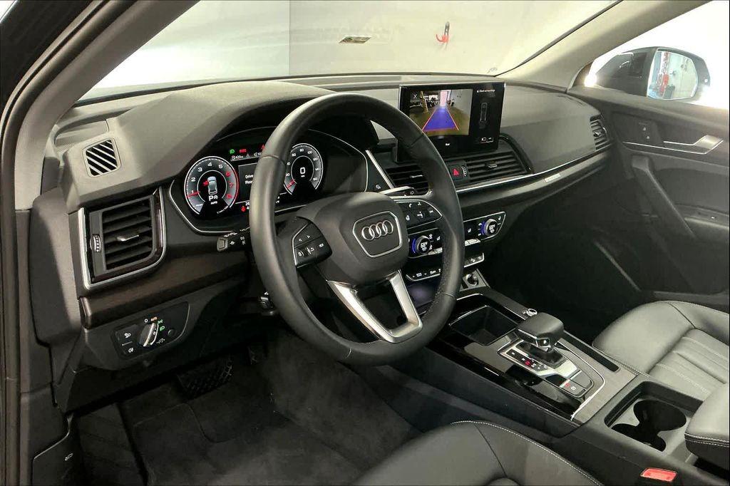 used 2025 Audi Q5 car, priced at $39,500