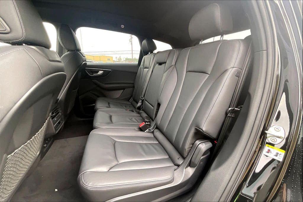 new 2026 Audi Q7 car, priced at $66,190