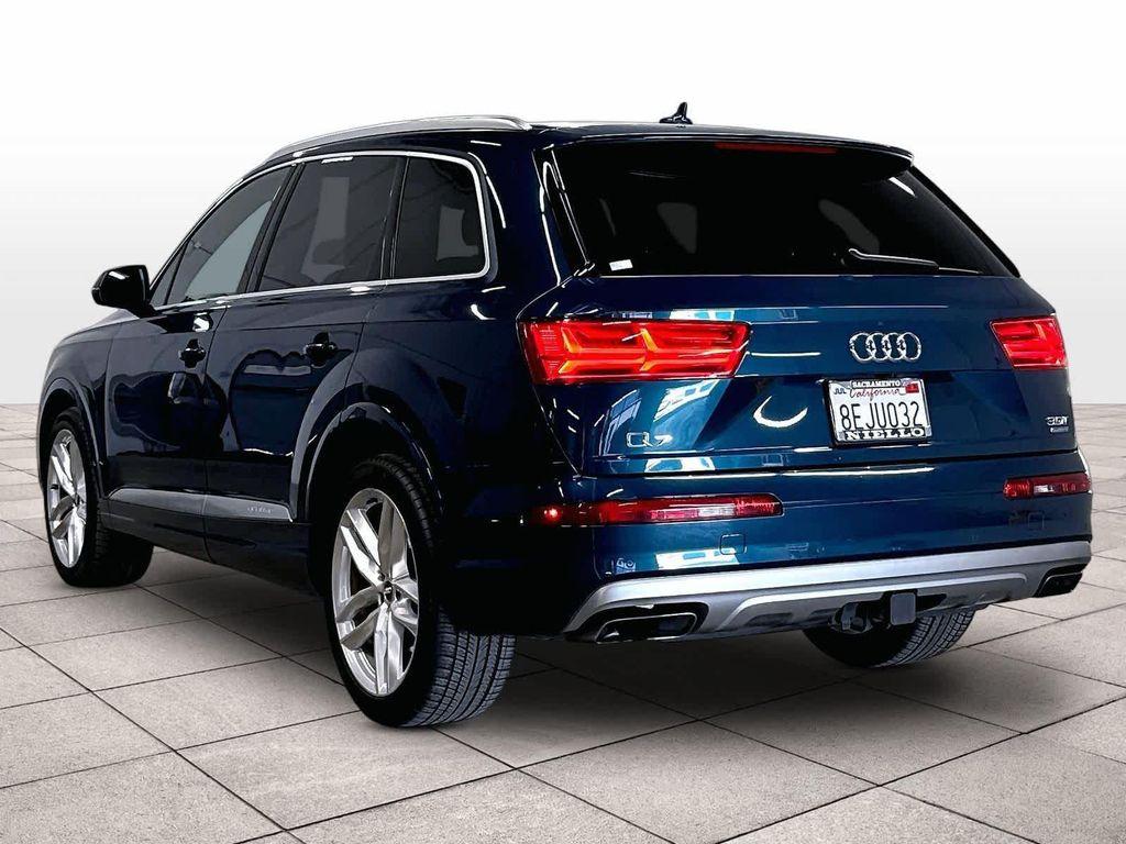 used 2018 Audi Q7 car, priced at $25,077