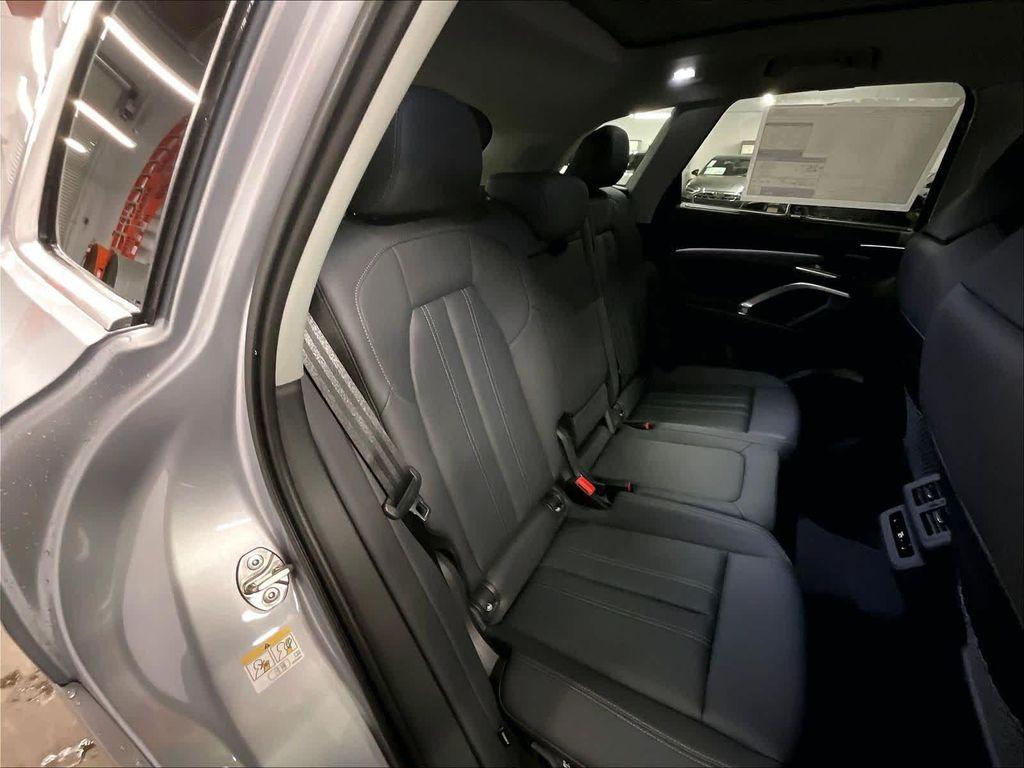 new 2025 Audi Q5 car, priced at $61,840