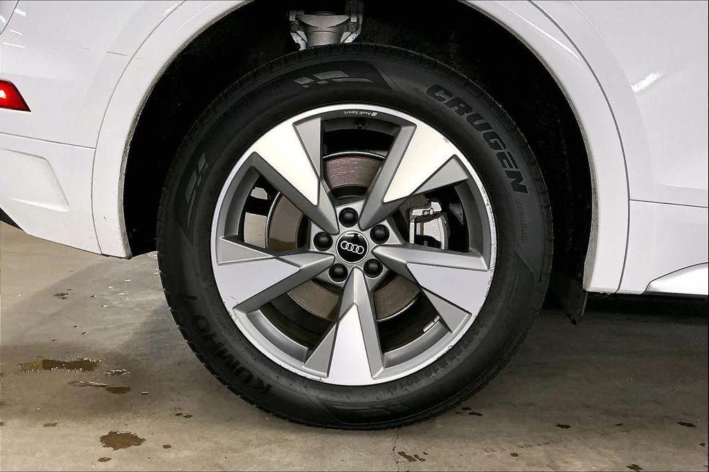used 2023 Audi Q5 car, priced at $27,475