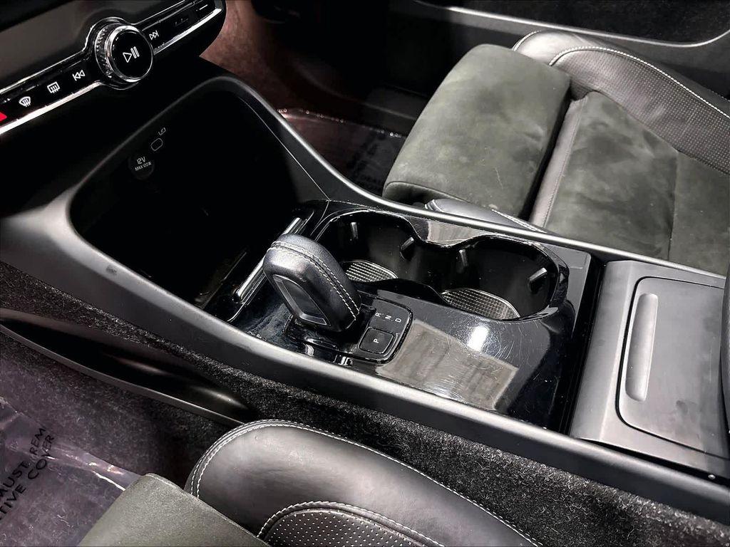 used 2021 Volvo XC40 Recharge Pure Electric car, priced at $24,998