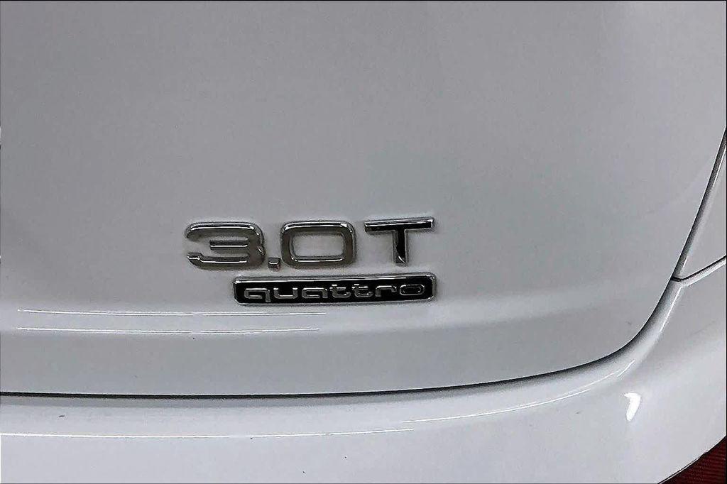 used 2017 Audi Q7 car, priced at $18,125