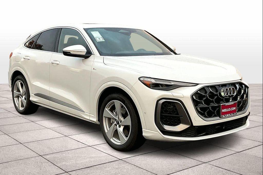 new 2025 Audi Q5 car, priced at $63,940