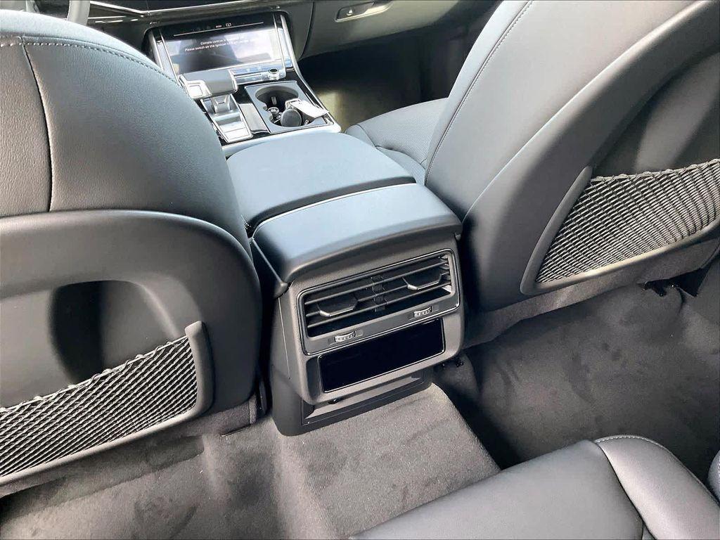 new 2026 Audi Q7 car, priced at $77,350