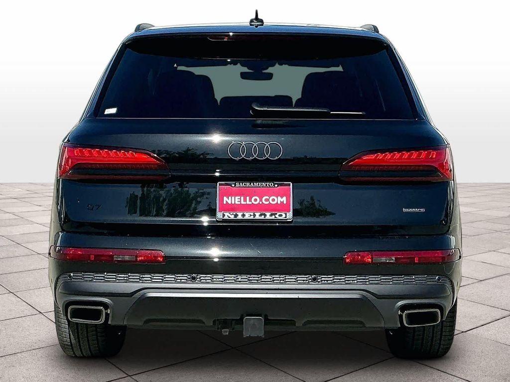 new 2026 Audi Q7 car, priced at $72,350