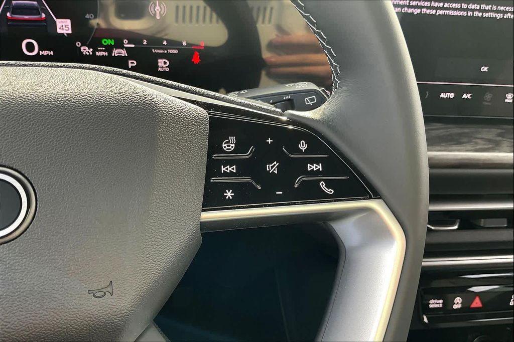 new 2025 Audi Q5 car, priced at $61,285