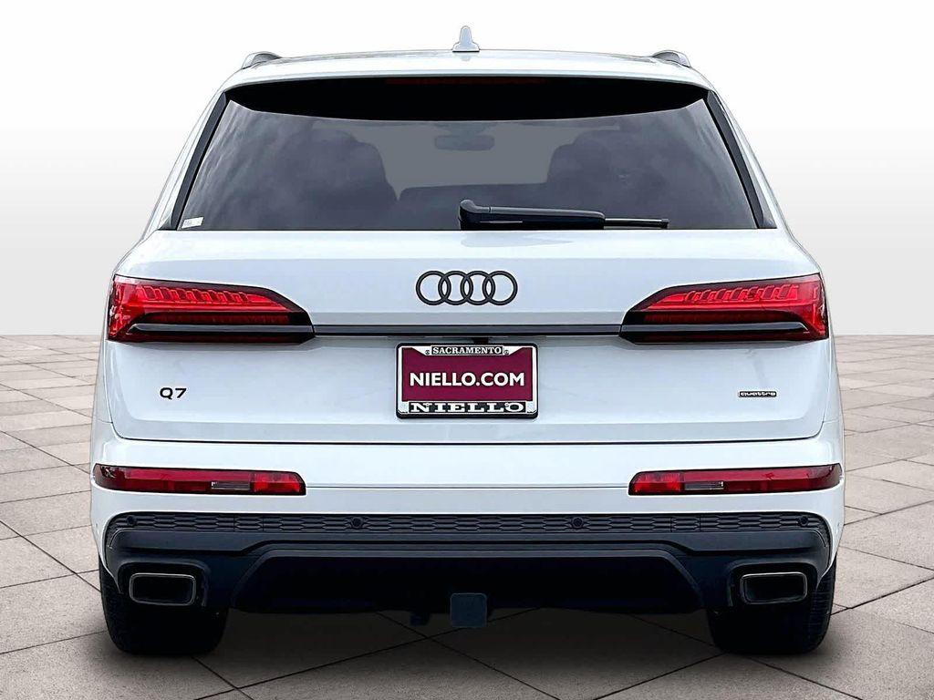 new 2026 Audi Q7 car, priced at $77,350