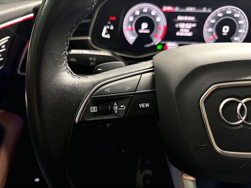 used 2024 Audi Q7 car, priced at $34,992