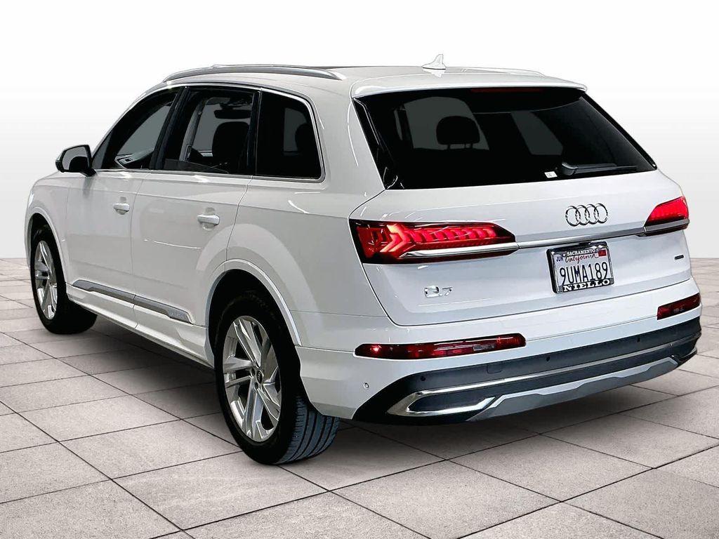 used 2023 Audi Q7 car, priced at $35,833