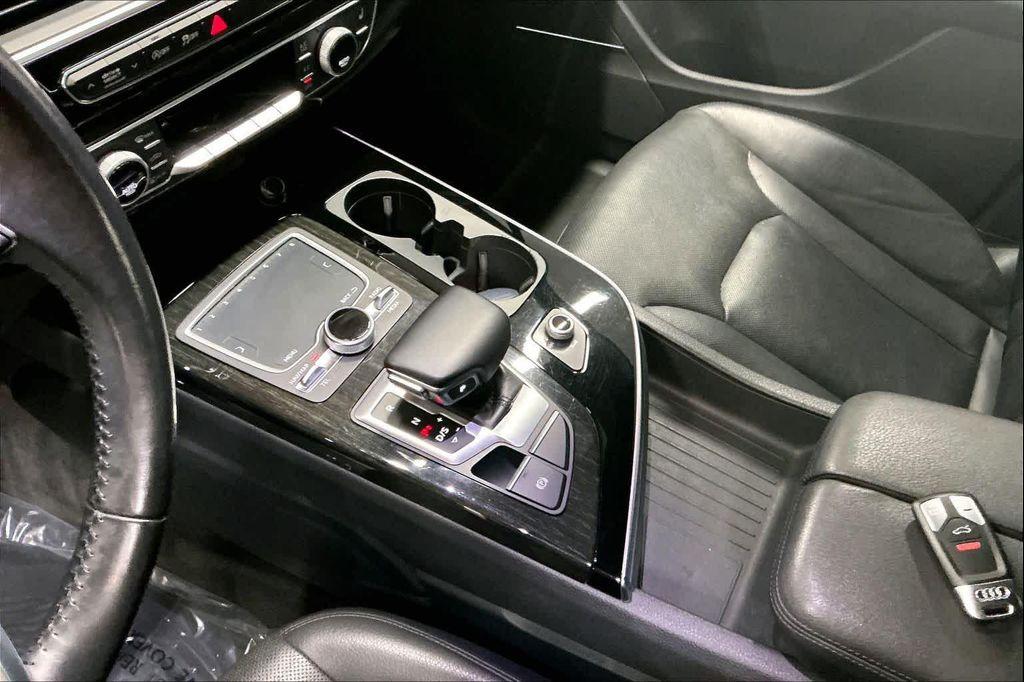 used 2017 Audi Q7 car, priced at $18,131
