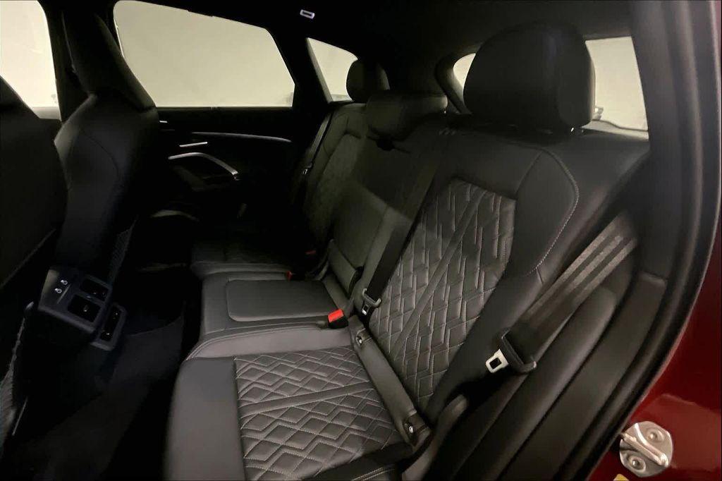 new 2025 Audi SQ5 car, priced at $76,290