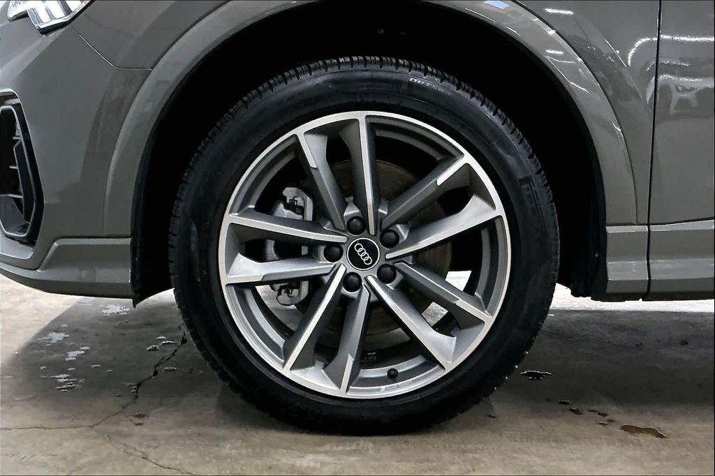 used 2025 Audi Q3 car, priced at $33,950