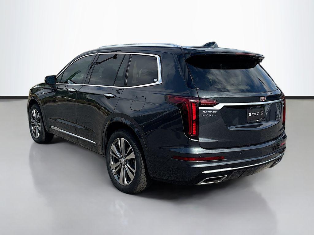 used 2021 Cadillac XT6 car, priced at $27,664