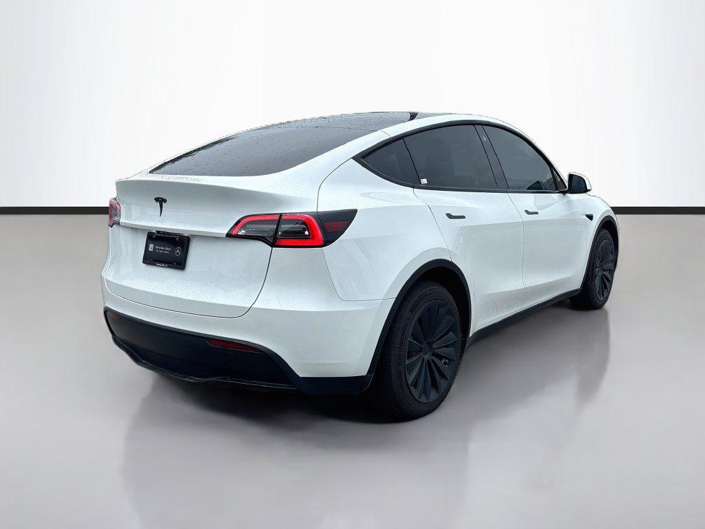 Tesla Model Y view 3