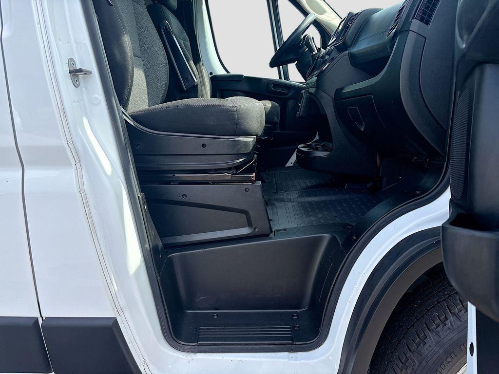 used 2023 Ram ProMaster 2500 car, priced at $35,399