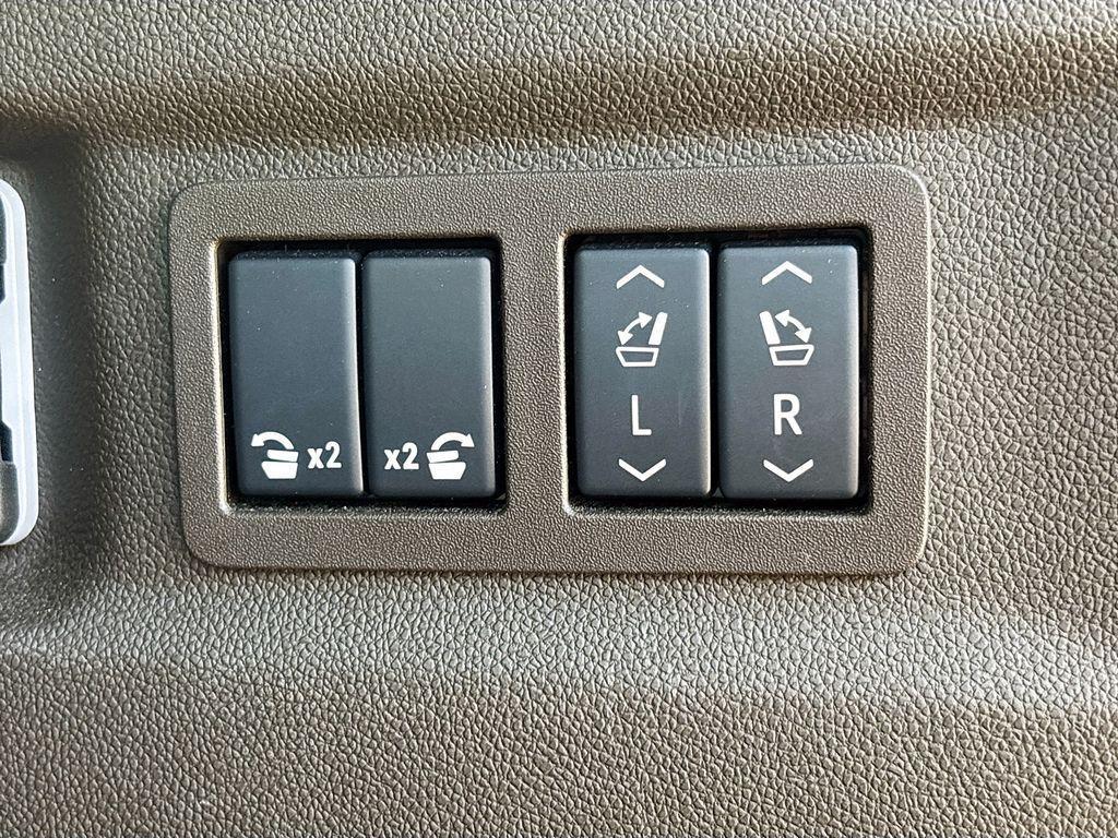 used 2024 GMC Yukon XL car, priced at $61,799